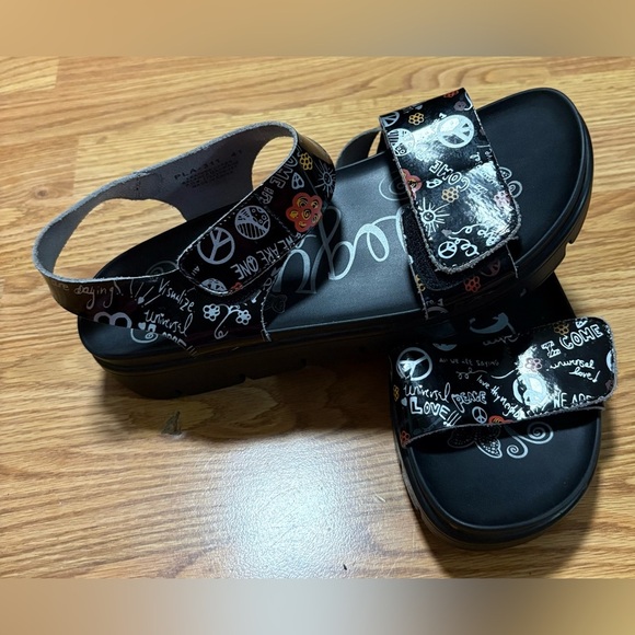 Alegria Black Graphic Sandals - Picture 1 of 6